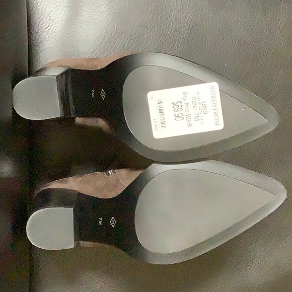 Halogen ankle Booties, size 7, Habergen Lea, NWT - Picture 2 of 2